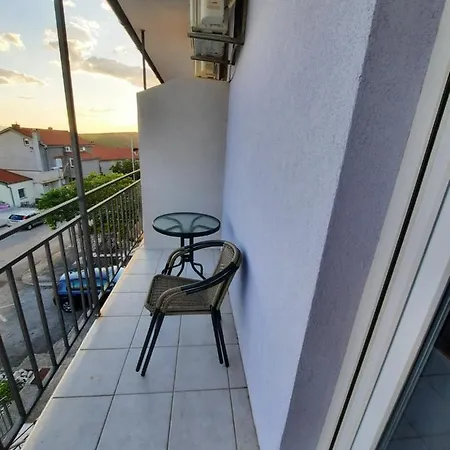 Apartmani Gabrijel Novi Vinodolski Exterior photo