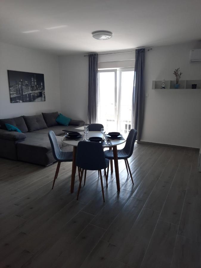 Gabrijel Apartment *